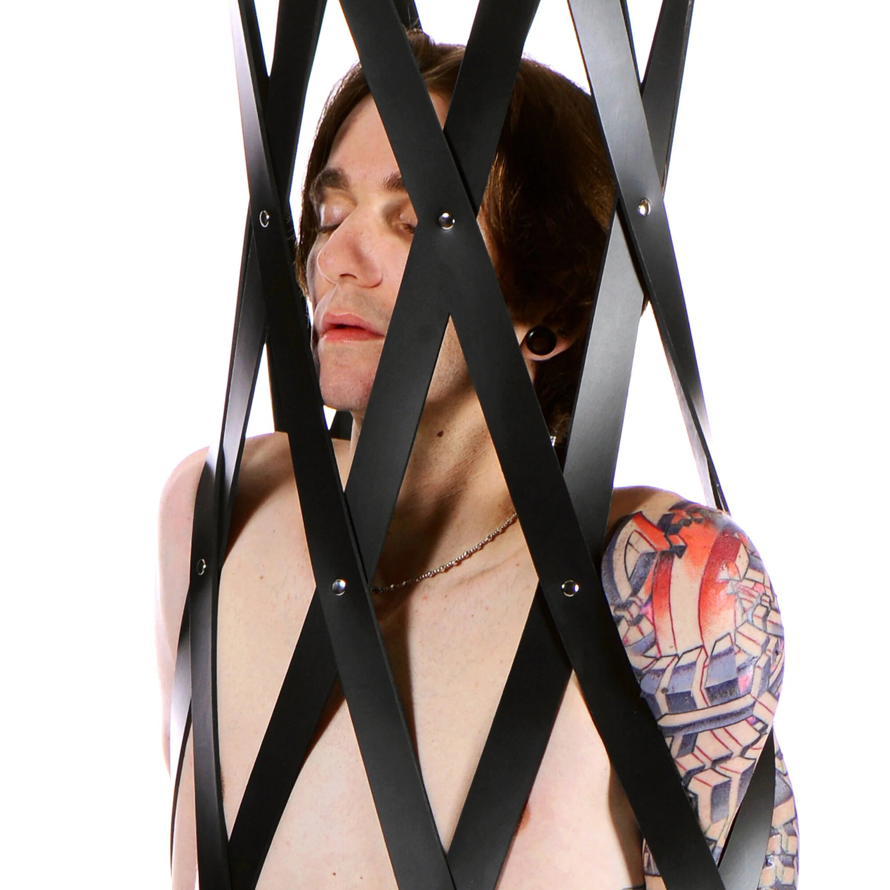 Master Series - Hanging Rubber Strap Cage